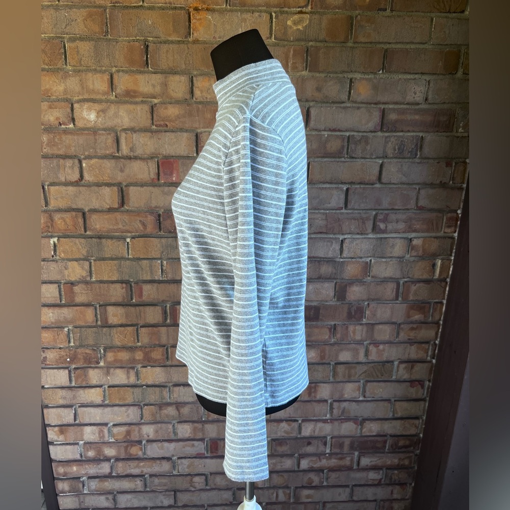 Rebecca Malone Mock Neck Sweater Top Grey Stripe Cotton Medium
